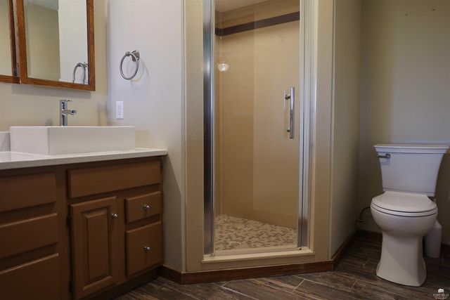 5707 Saddle Rock Road, Manhattan, KS 66503