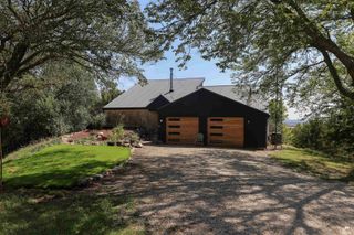 5707 Saddle Rock Road, Manhattan, KS 66503