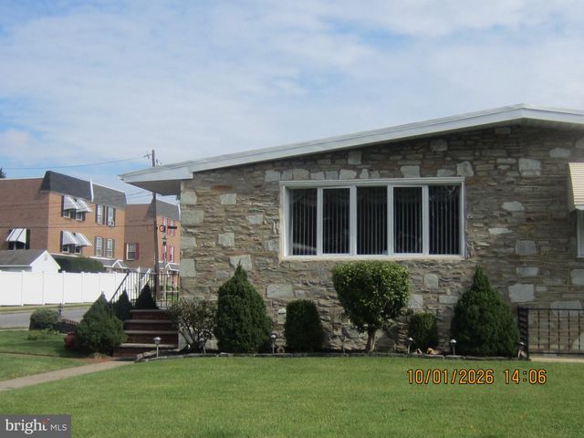 147 DIMARCO DR, Philadelphia, PA 19154