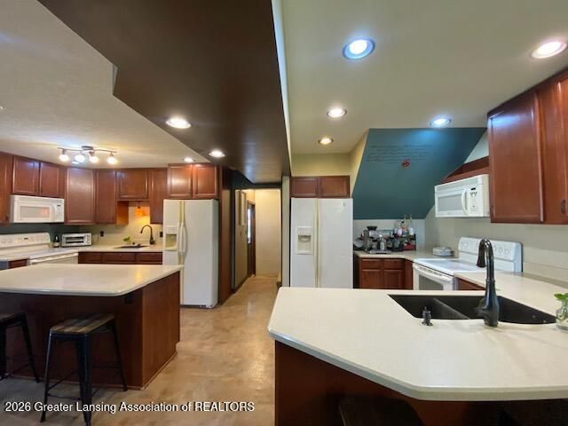 1910 W Pratt Road, Dewitt, MI 48820