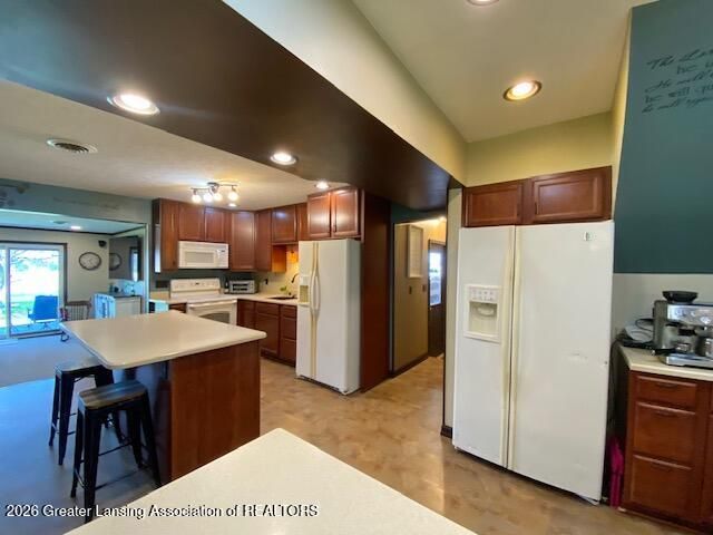1910 W Pratt Road, Dewitt, MI 48820