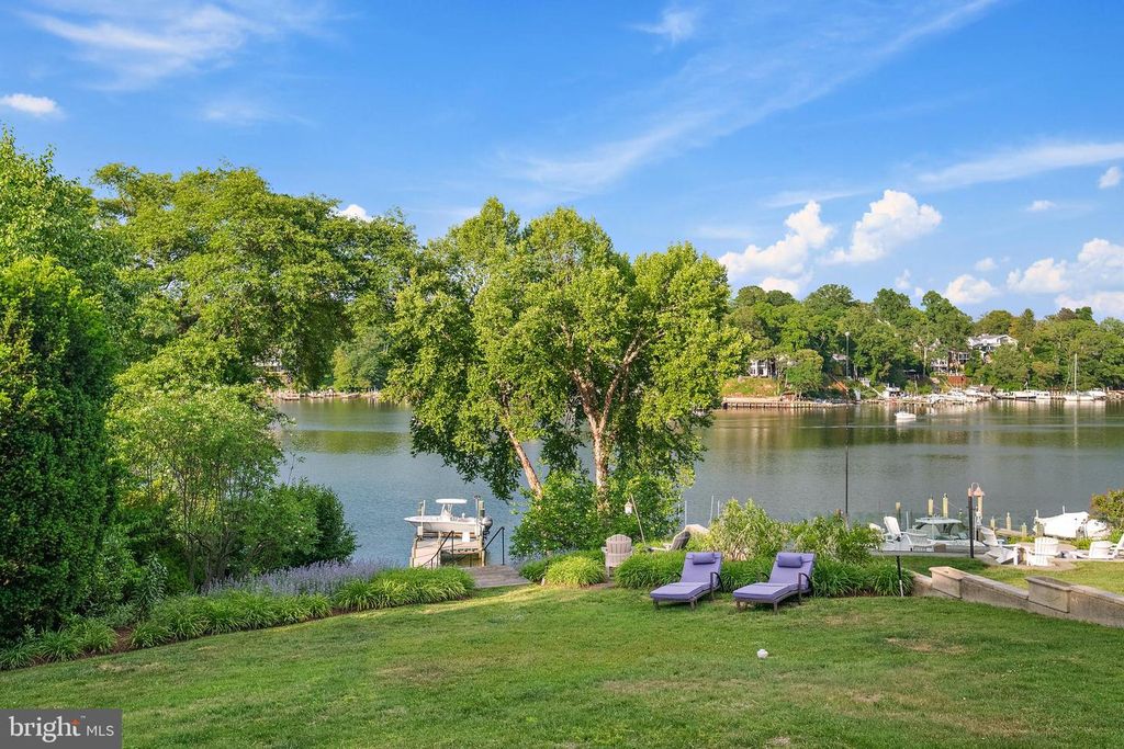 Image 10 of property listing at 1210 SEVERNVIEW DR, Crownsville, MD 21032