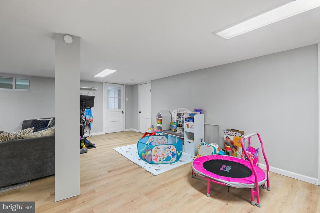 Image 57 of property listing at 1210 SEVERNVIEW DR, Crownsville, MD 21032
