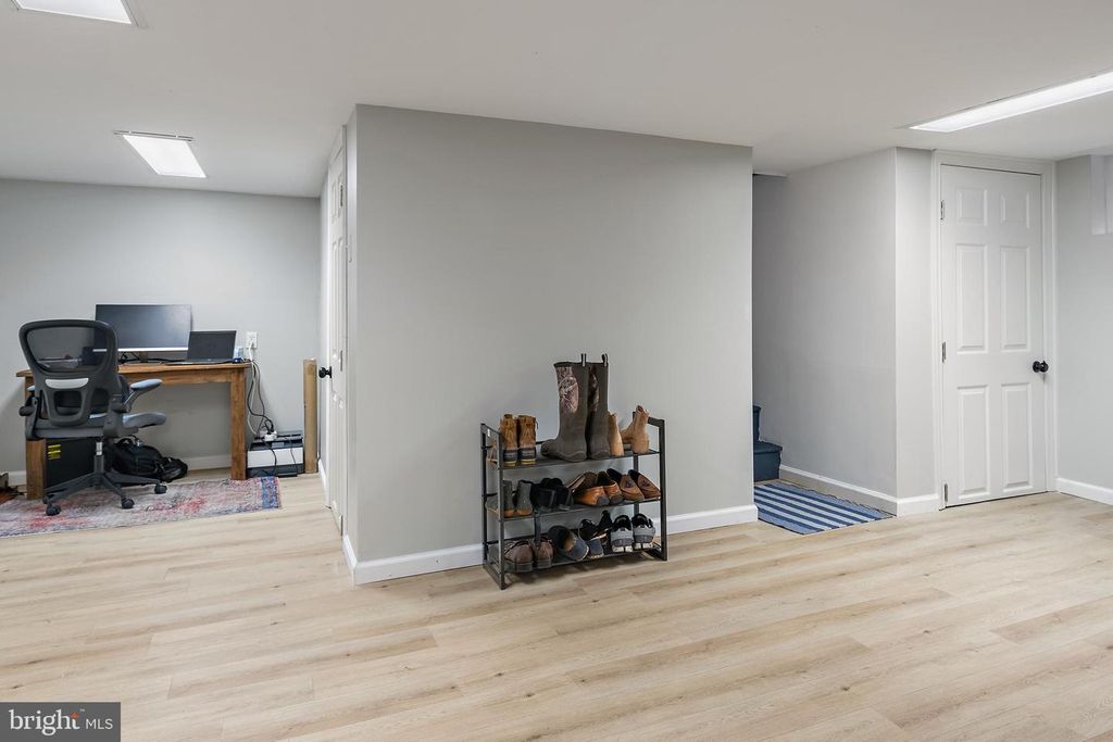 Image 58 of property listing at 1210 SEVERNVIEW DR, Crownsville, MD 21032