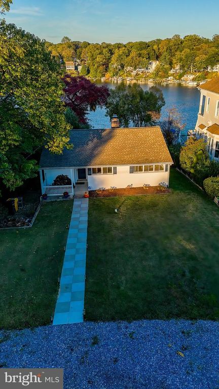Image 71 of property listing at 1210 SEVERNVIEW DR, Crownsville, MD 21032