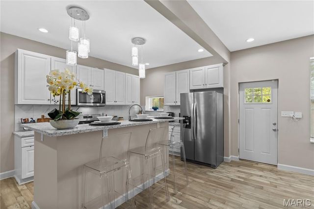 4648 S Compton Avenue, St Louis, MO 63111