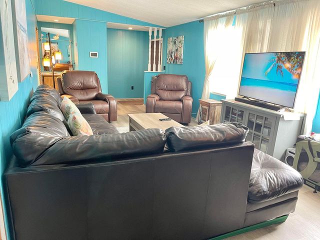2301 SE 33rd Street, Okeechobee, FL 34974