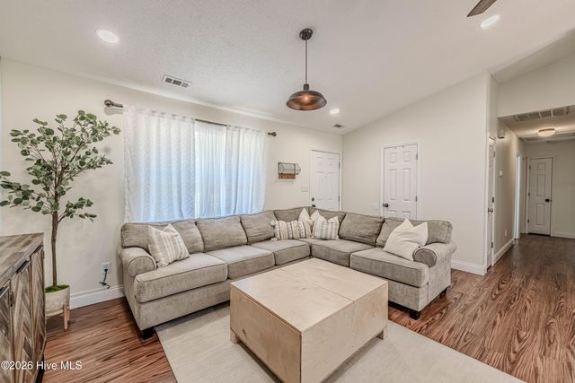 603 Fillmore Court, Jacksonville, NC 28540