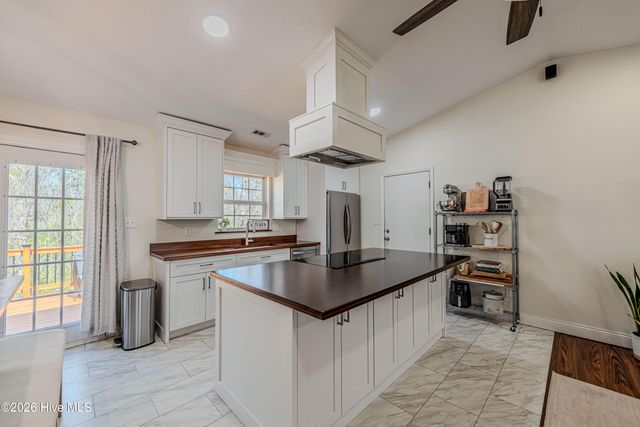 603 Fillmore Court, Jacksonville, NC 28540