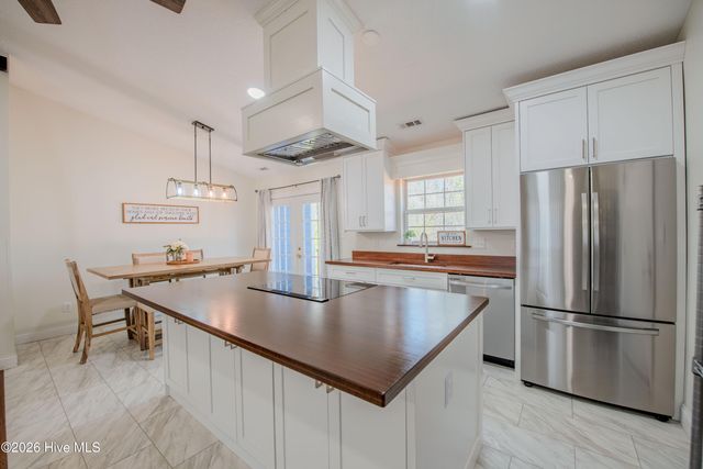 603 Fillmore Court, Jacksonville, NC 28540