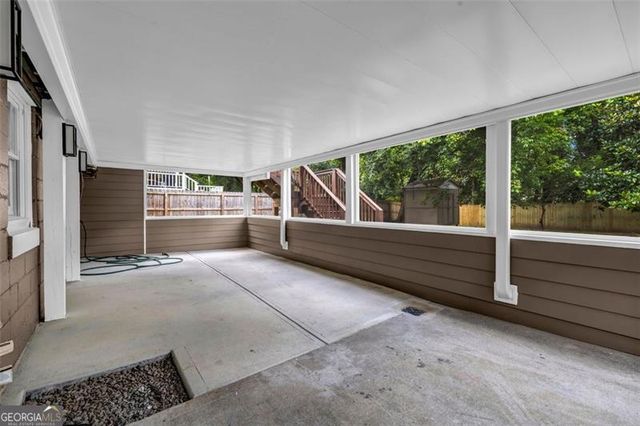 1008 LINDRIDGE Drive NE, Atlanta, GA 30324
