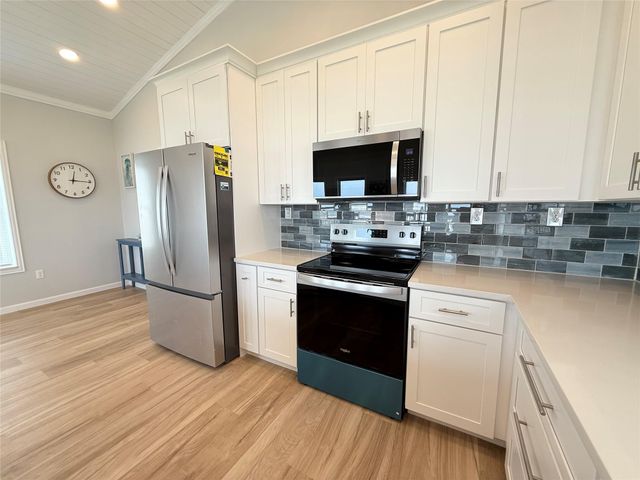 2154 County Road 230, Sargent, TX 77414