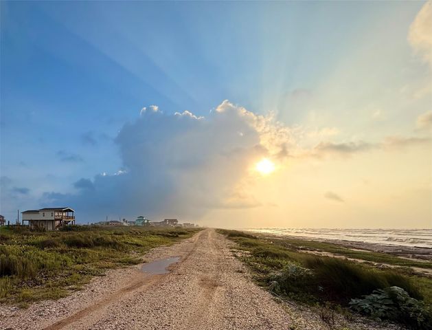 2154 County Road 230, Sargent, TX 77414