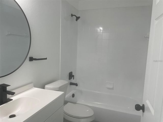 2421 ASHECROFT DRIVE, Kissimmee, FL 34744