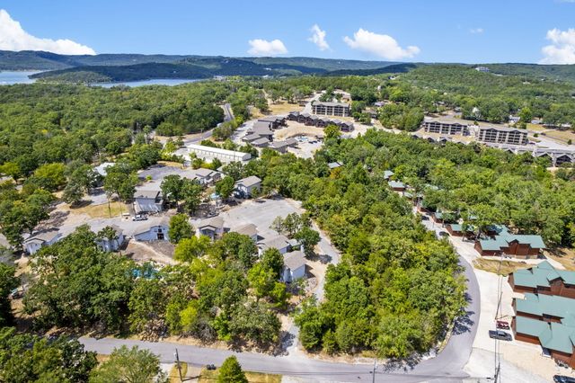 48 Timber Trace Lane, Branson, MO 65616