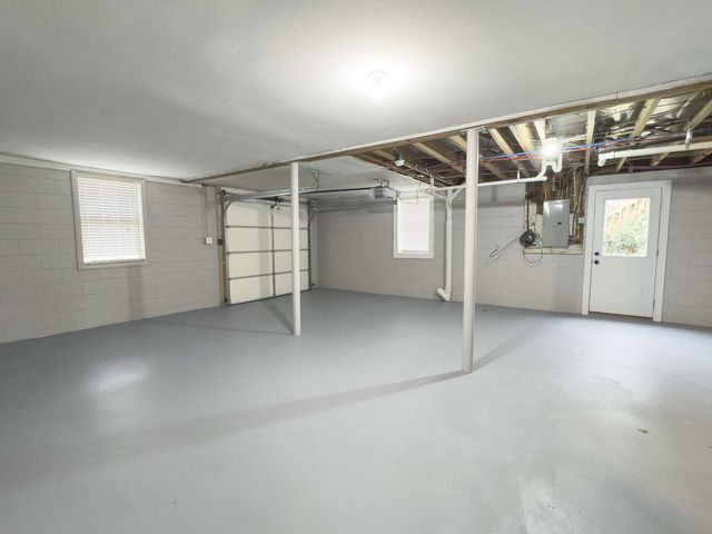 1884 Pardue Drive, Clarksville, TN 37043