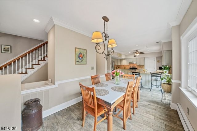 8 Chestnut St, Washington Twp., NJ 07853