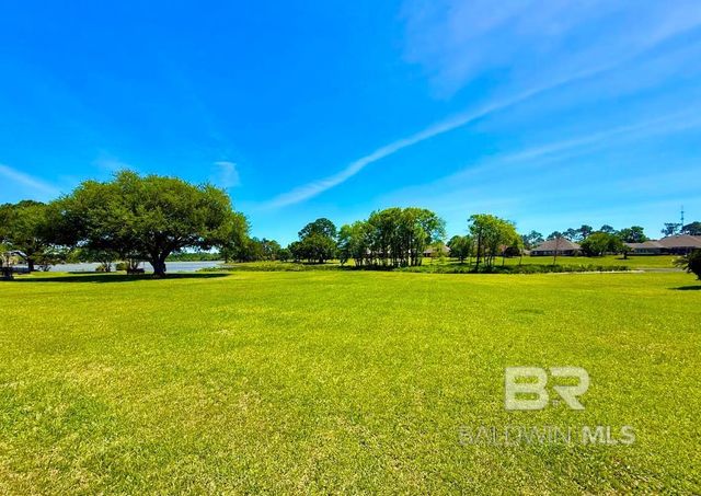 9328 Lakeview Drive, Foley, AL 36535