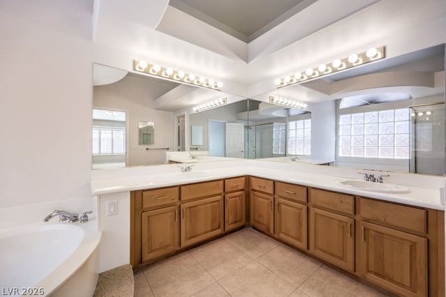 7546 Gossamer Wind Street, Las Vegas, NV 89139