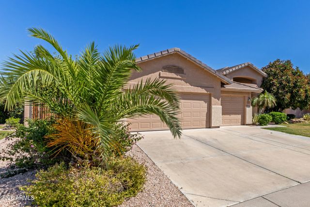 6998 W Muriel Drive, Glendale, AZ 85308