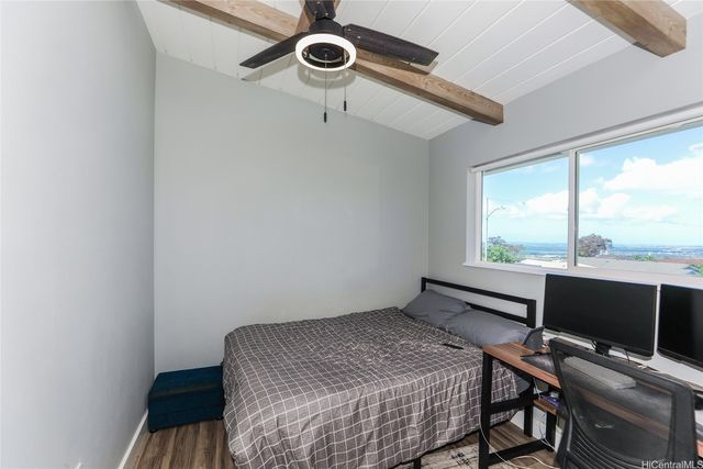 2374 Ahaiki Street, Pearl City, HI 96782