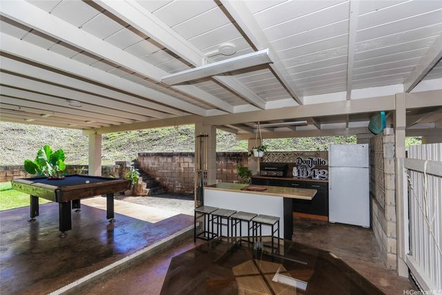 2374 Ahaiki Street, Pearl City, HI 96782