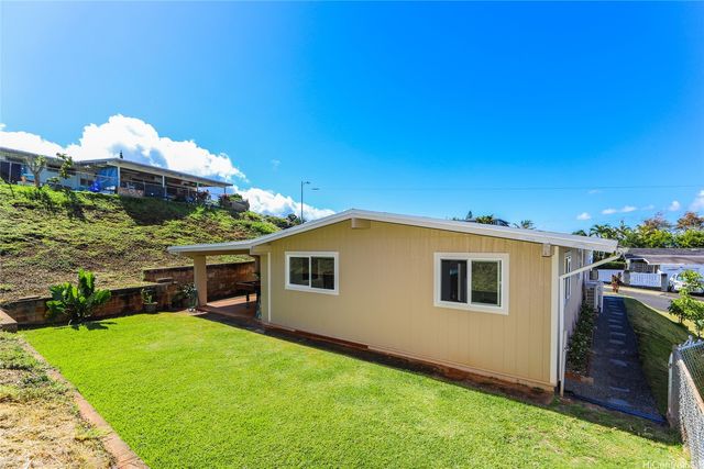 2374 Ahaiki Street, Pearl City, HI 96782