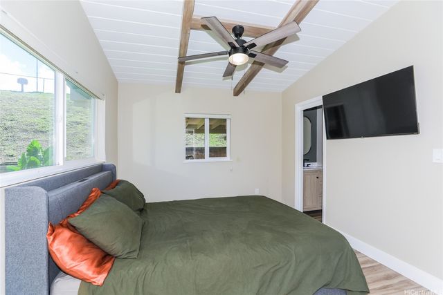 2374 Ahaiki Street, Pearl City, HI 96782