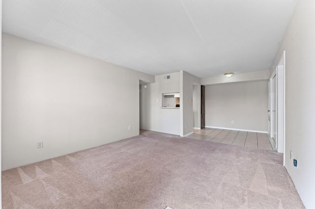 7200 Clarewood Drive 1805, Houston, TX 77036