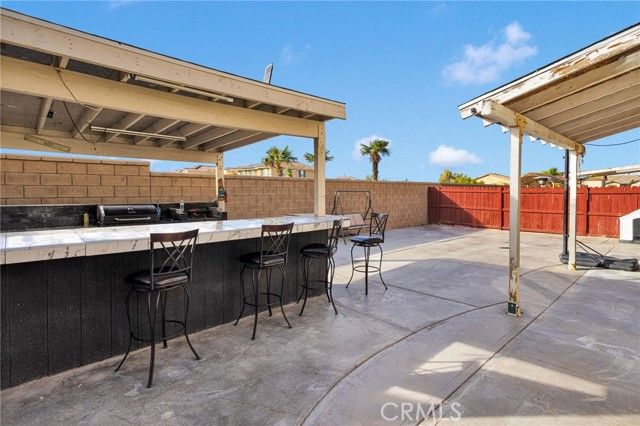 8738 Redondo, Hesperia, CA 92344
