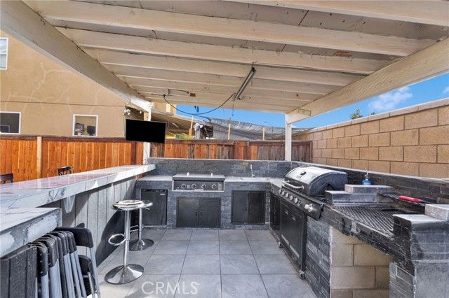 8738 Redondo, Hesperia, CA 92344