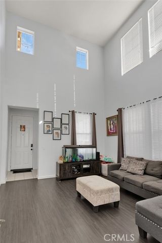 8738 Redondo, Hesperia, CA 92344