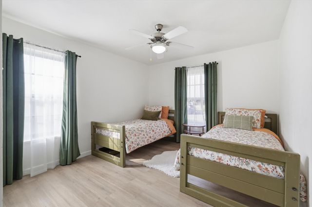 612 N 10th Street, Sanger, TX 76266