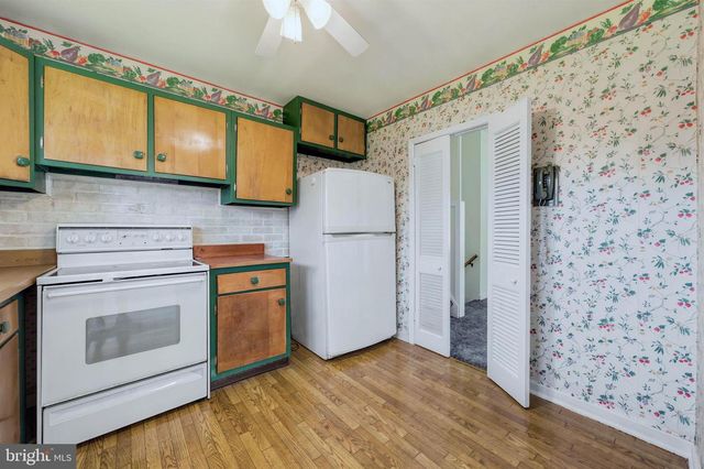 141 S SHELLEY DR, Claymont, DE 19703