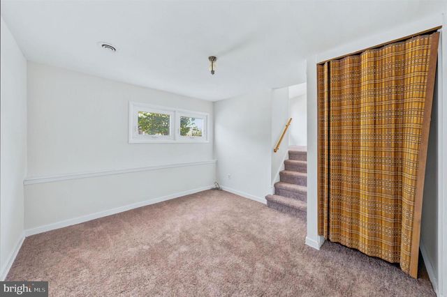 141 S SHELLEY DR, Claymont, DE 19703