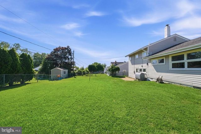 141 S SHELLEY DR, Claymont, DE 19703