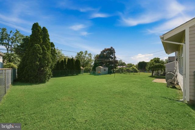 141 S SHELLEY DR, Claymont, DE 19703