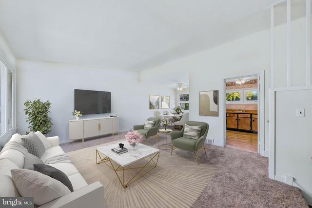 141 S SHELLEY DR, Claymont, DE 19703