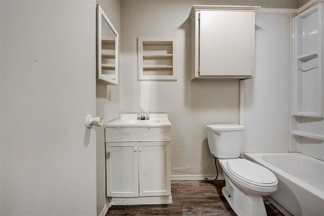 1421 NW 7th Street, Oklahoma City, OK 73106