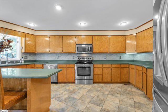 3 Maritime Drive, Salem, SC 29676