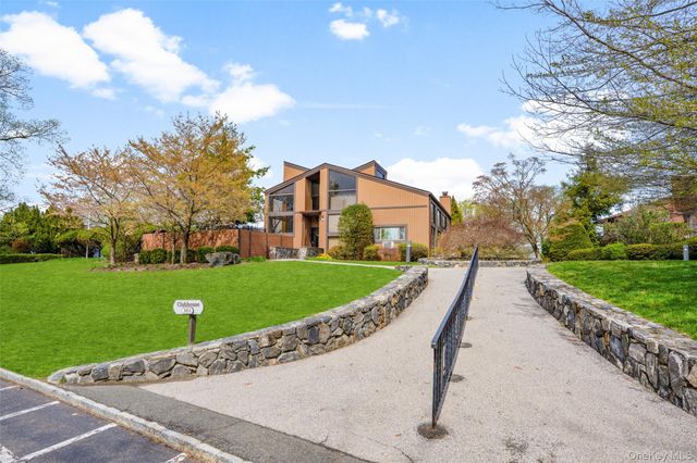 263 Martling Avenue, Tarrytown, NY 10591
