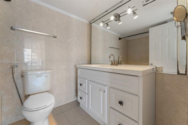 18061 Biscayne Boulevard 1701, Aventura, FL 33160