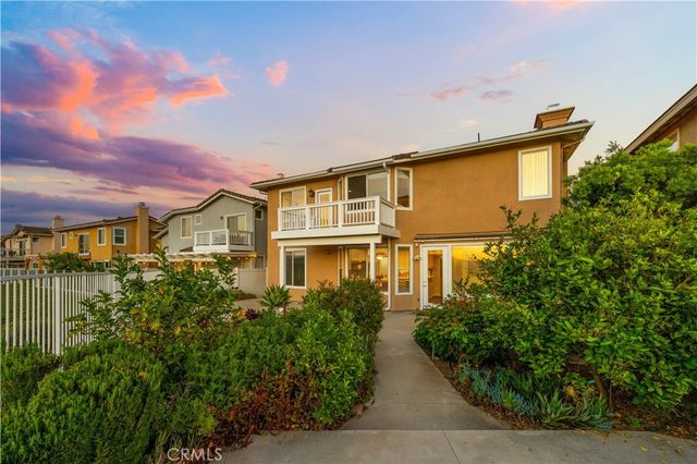 7 Hollyleaf, Aliso Viejo, CA 92656