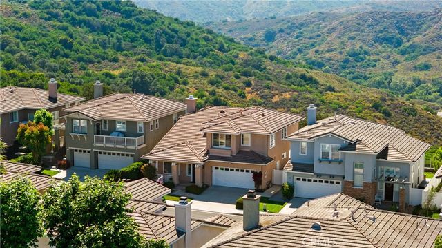 7 Hollyleaf, Aliso Viejo, CA 92656