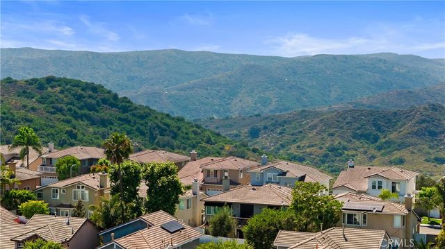 7 Hollyleaf, Aliso Viejo, CA 92656