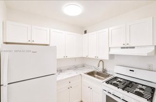 465 E 28th St 10, Hialeah, FL 33013