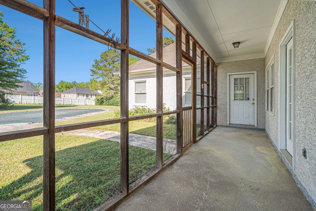 950 Sundew Drive SE, Conyers, GA 30013