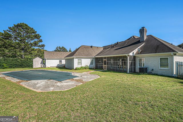 950 Sundew Drive SE, Conyers, GA 30013