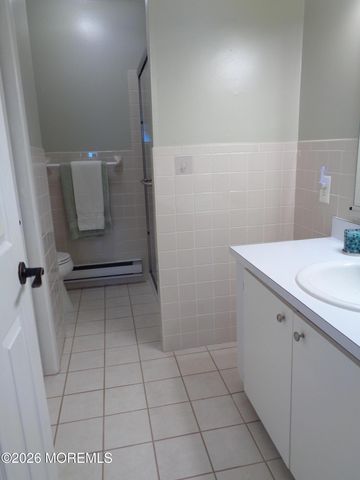 5 B Mohawk Court, Whiting, NJ 08759