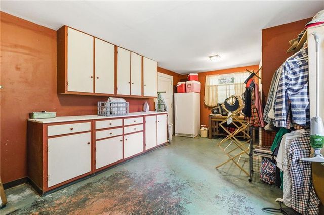 868 Powder Springs Street, Marietta, GA 30064
